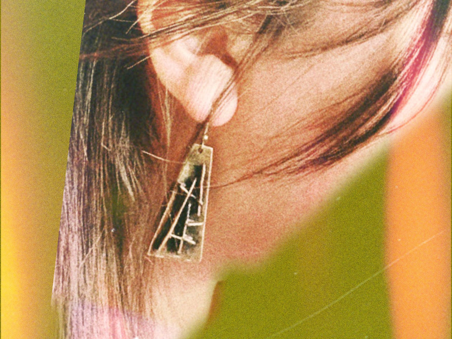 Moderna Bronze Earring